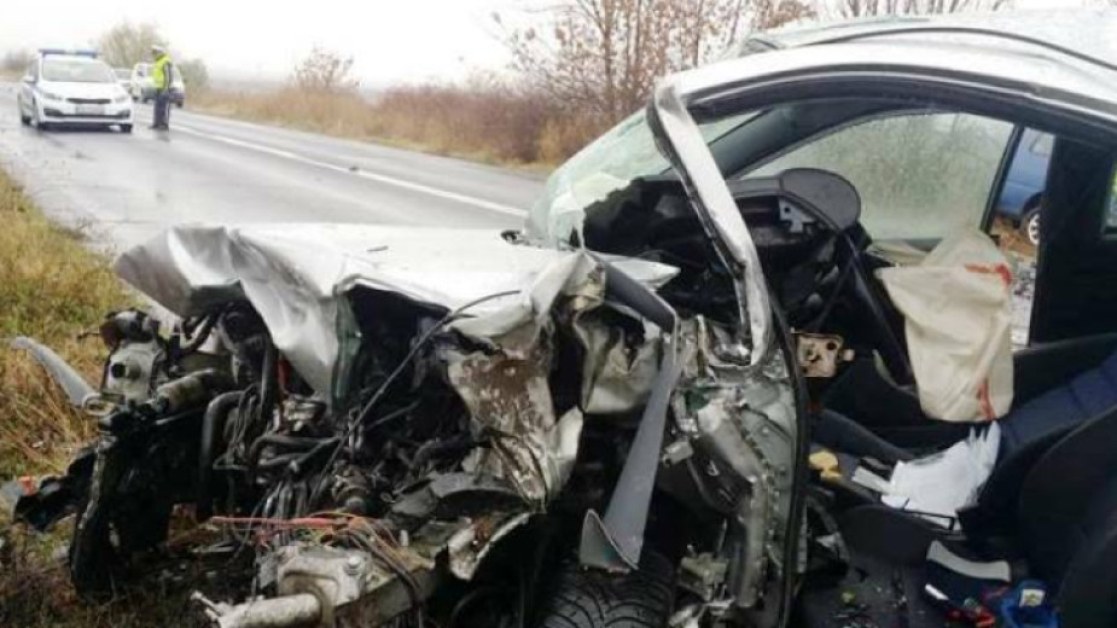 Тежка катастрофа в Пловдивско! Мъж и жена са загинали, има тежко ранена