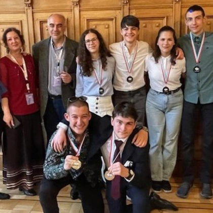 Два сребърни медала спечелиха българските отбори участващи в Европейската олимпиада