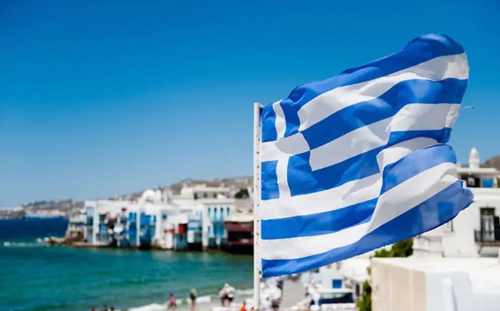 Снимка: Гърция въвежда 6-дневна работна седмица. Ето при какви условия