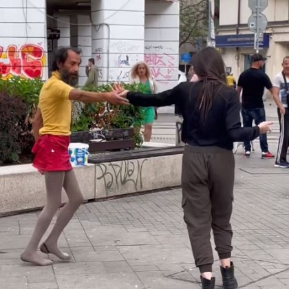 Млада жена публикува видео което провокира софиянци Жителка на столицата