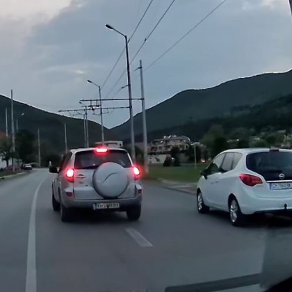 Шофьор създаде ситуация на пътя в Сливен Водач на джип