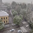 Априлски изненади: Сняг падна в съседки на България СНИМКИ