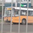 Катастрофа между автобус и камион в София