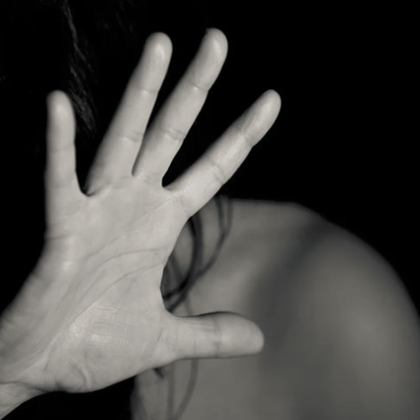 Жена от Ямбол твърди че е жертва на домашно насилие