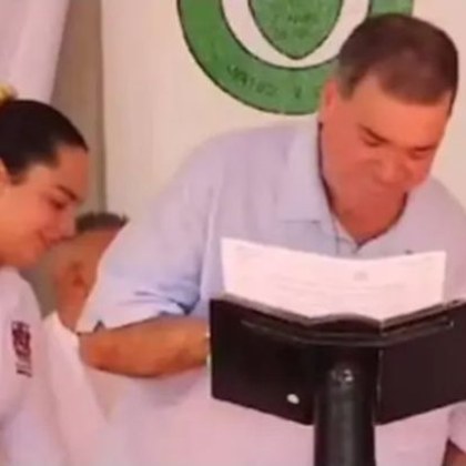 Хорхе Елиас Чамс кмет на колумбийската община Сабаналарга се оказа