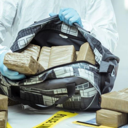 Окръжната прокуратура в София разследва контрабанда на над 6 кг кокаин