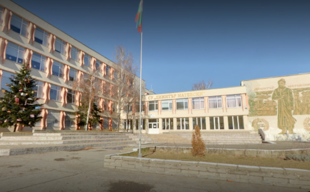 Нови две деца с коклюш в Пловдив, изолираха класовете