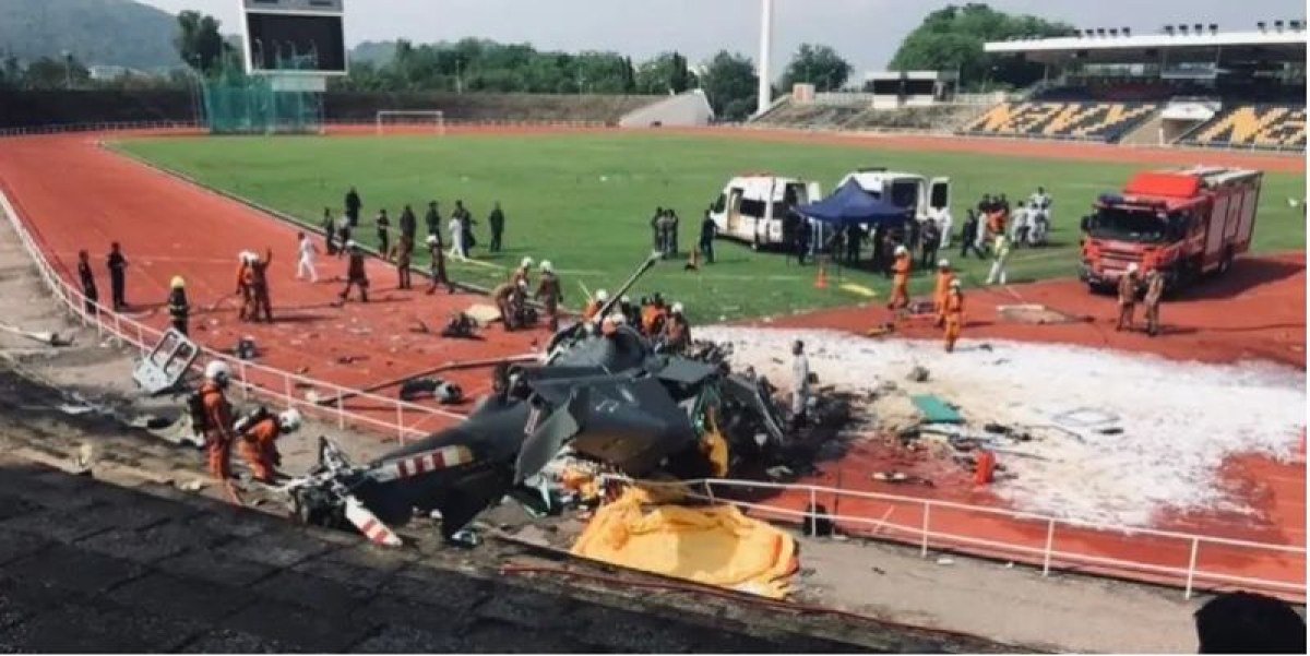 Два военни хеликоптера се разбиха в Малайзия по време на тренировъчни
