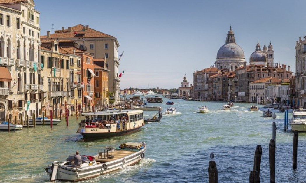 По 5 евро дневна такса ще плащат туристите във Венеция. Всички