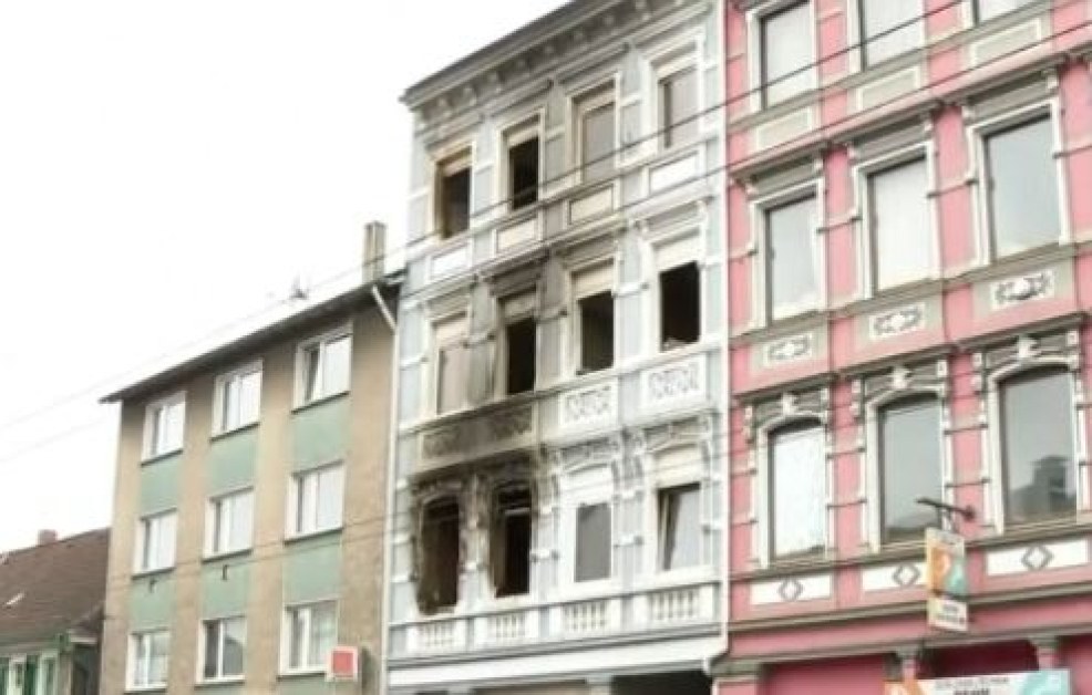 Семейство българи оцеля при пожара, убил фамилия от Пловдивско в Германия ВИДЕО