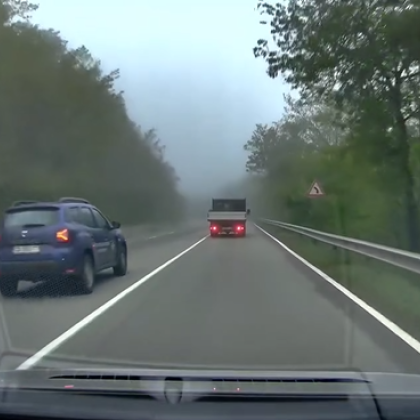 Автомобил на НАП бе заснет в нарушение на пътя Дупница
