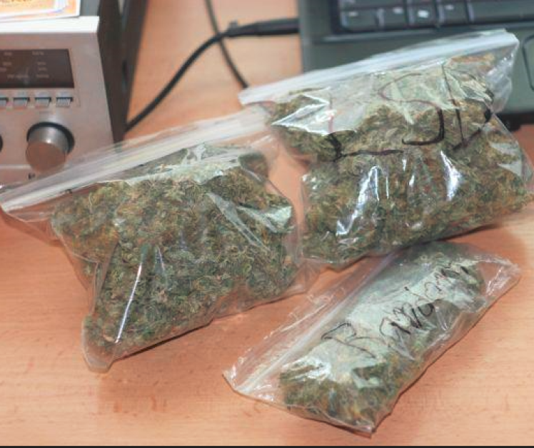 Откриха дрога в жилище в Пловдив, има арестуван