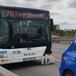 БМВ блъсна автобус в София СНИМКИ