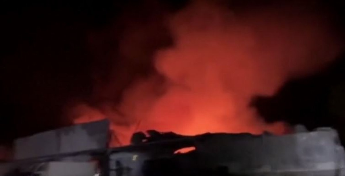 Черноморският град Одеса е атакуван от балистични ракети тази нощ.