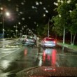 Кола отнесе разделителна мантинела в София СНИМКА