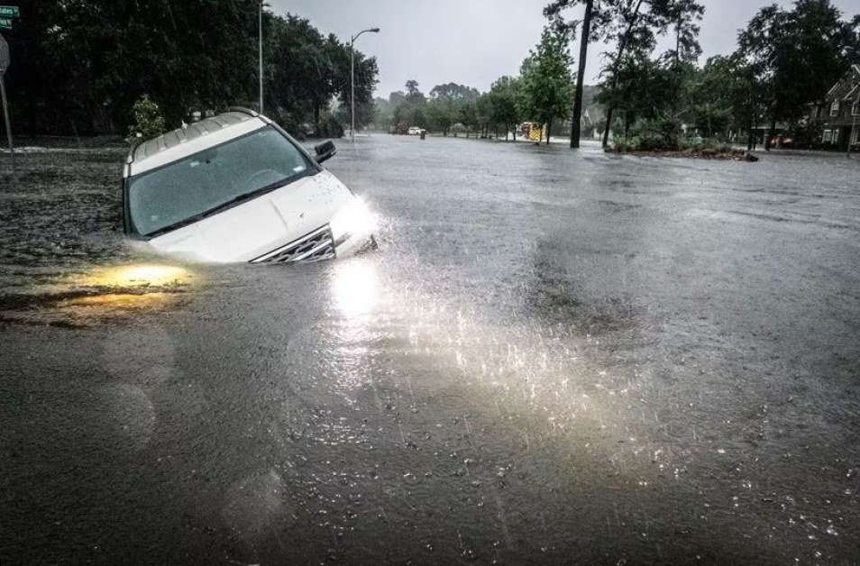 Бури предизвикаха наводнения в Тексас