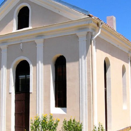Църквата Свети Никола Стари в град Лом е била затворена