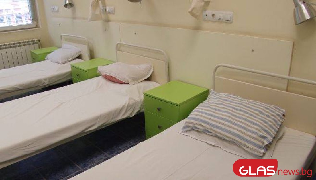 Пловдивчанин вилня в болница, заплашва медици