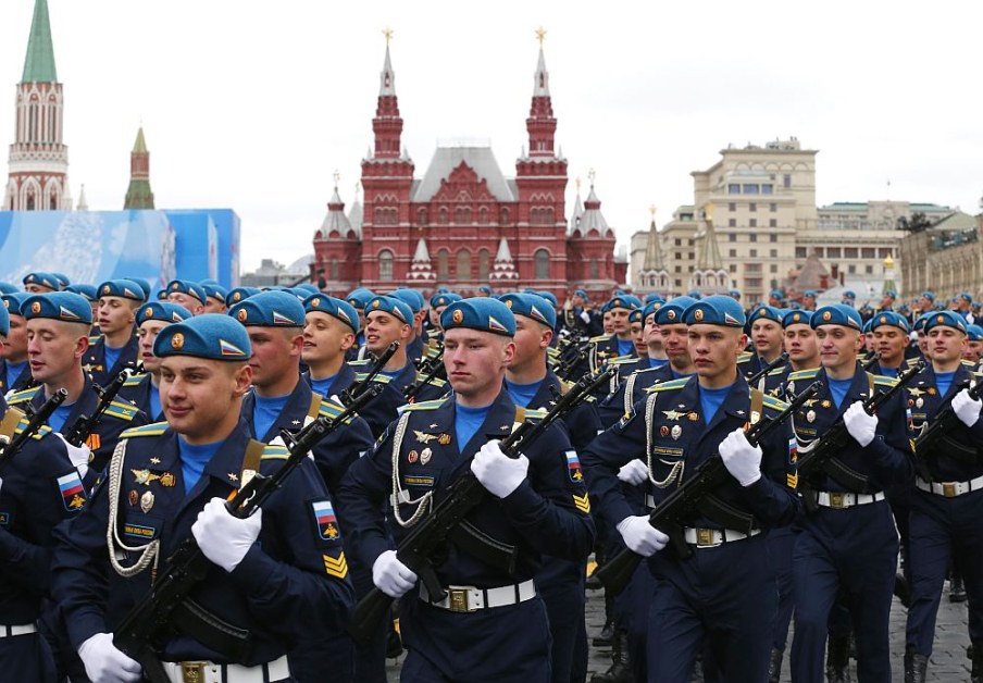 Русия отбелязва Деня на победата НА ЖИВО