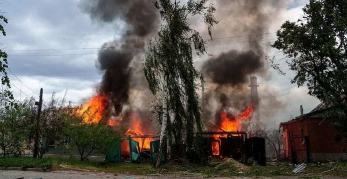 Руската армия обстрелва град Волчанск в Харковска област. Броят на