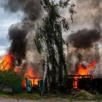 Руската армия обстрелва град Волчанск в Харковска област Броят на