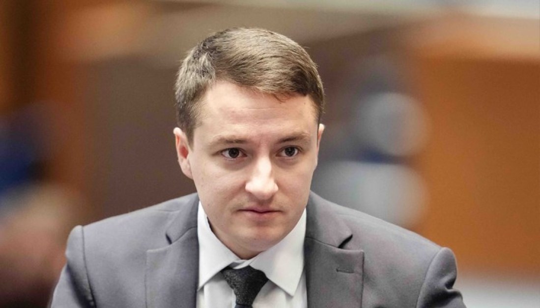 Божанков за инцидента с пистолета: Не е било вип парти с депутати