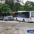 Кола се блъсна в автобус в Пловдив