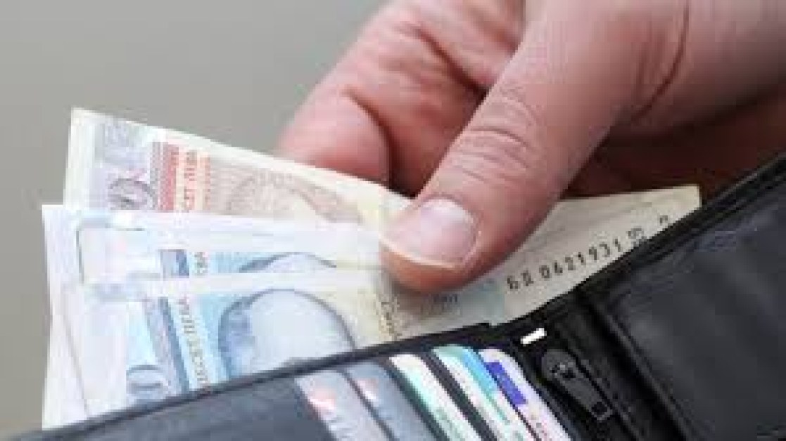 Всеки трети би напуснал работата си, ако не получи увеличение след 6 месеца