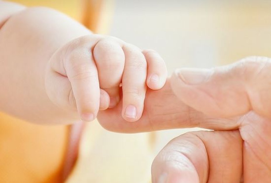 Бебе на 2 месеца заболя от коклюш в Пловдивско