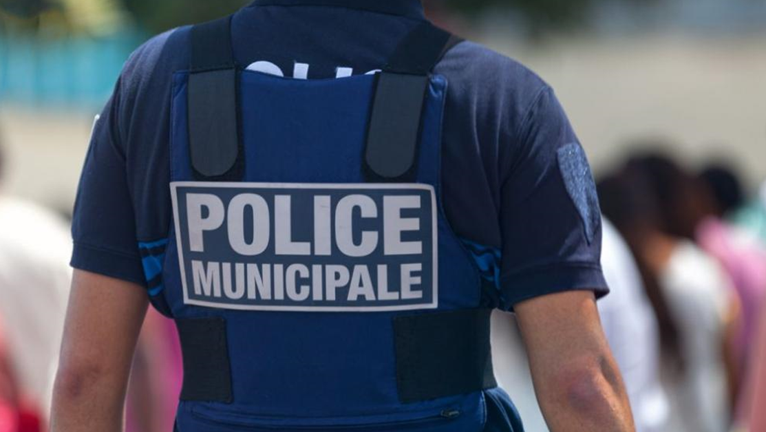 Френската полиция е убила въоръжения мъж, който сутринта се е