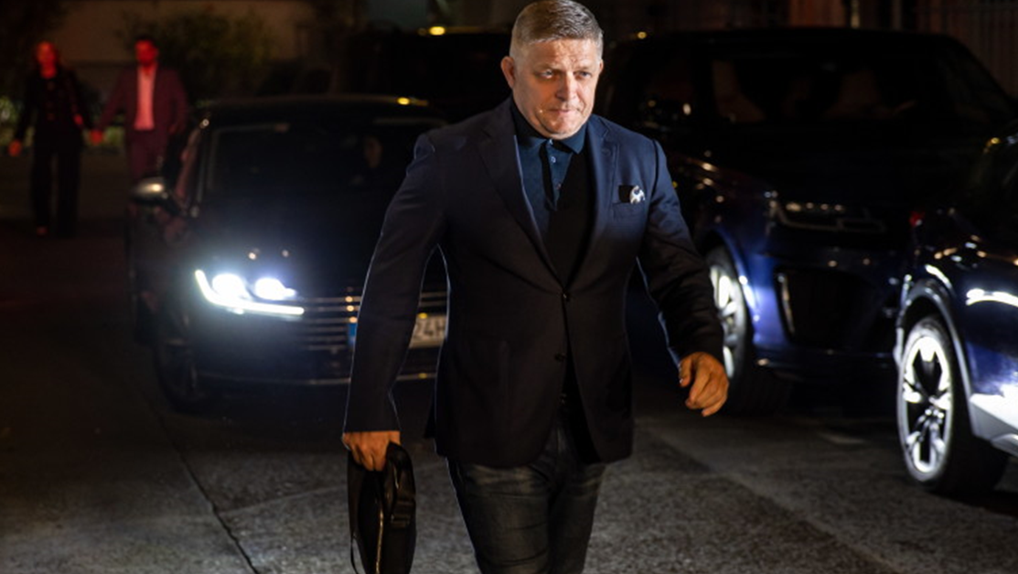 Министър-председателят на Словакия Роберт Фицо е в тежко състояние, но се стабилизира.