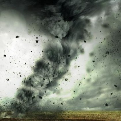 Силна буря връхлетя Чехия и донесе със себе си рядко