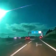 Гост от космоса: Огромна огнена топка избухна в небето над Европа ВИДЕО