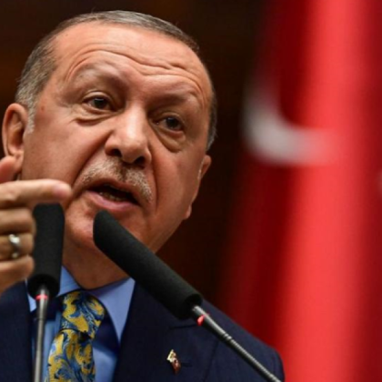 Президентът на Турция Реджеп Ердоган получи право сам да обявява