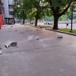 Малката Виена се руши: Части от фасада се стовариха върху тротоар СНИМКИ