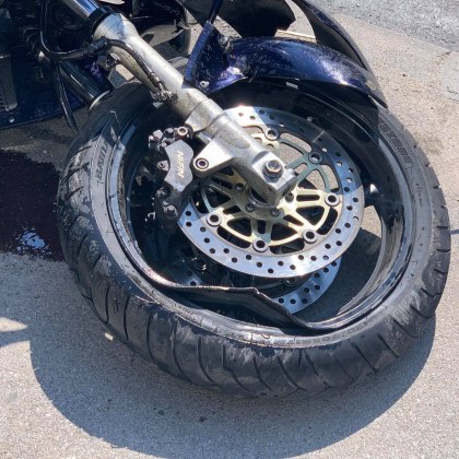 Моторист пострада при пътно произшествие вчера в Баня Около 20
