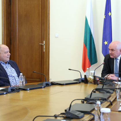Премиерът Димитър Главчев свиква утре работна среща с ресорни министри