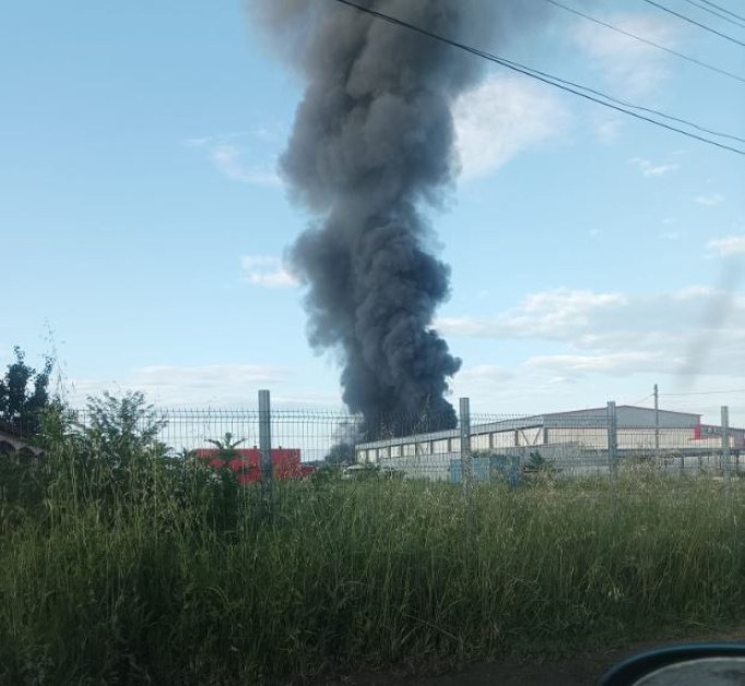 Пожар пламна в Граф Игнатиево СНИМКА