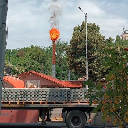 Комин на пловдивски ресторант е избухнал в пламъци За това