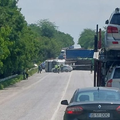 Тежка катастрофа с камиони край Плевен! СНИМКИ