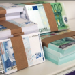 Българин декларира годишен доход от над 70 млн. лева