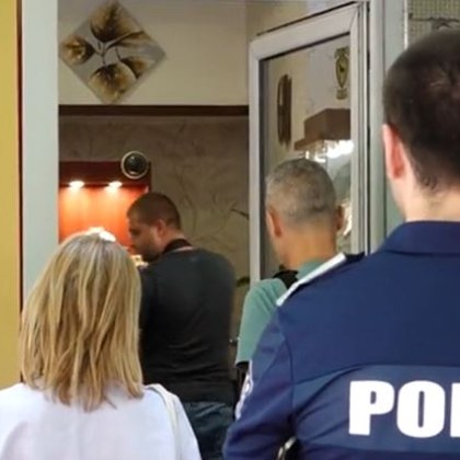 Украинец е задържан след опита за грабеж в златарско ателие