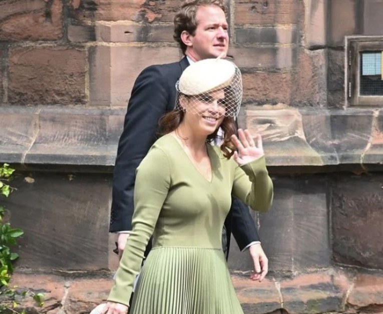 Принцеса Юджини наруши протокола - облече дръзка рокля на сватбата на века СНИМКИ