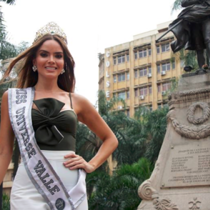 Настоящата Мис Колумбия Даниела Толоса която ще представи родината си