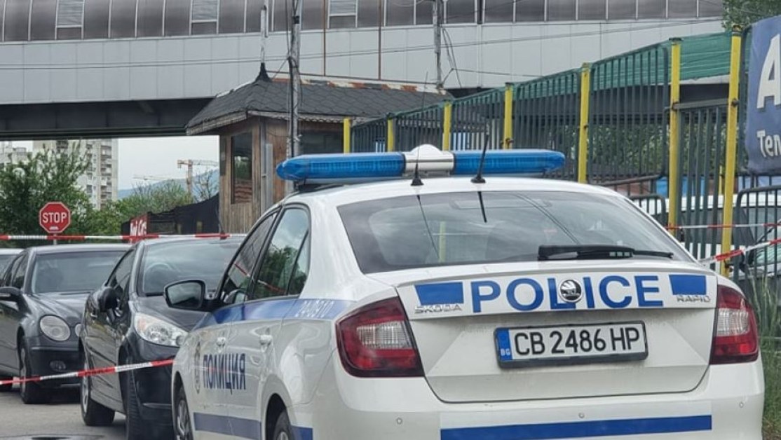 Камион блъсна и уби пешеходец