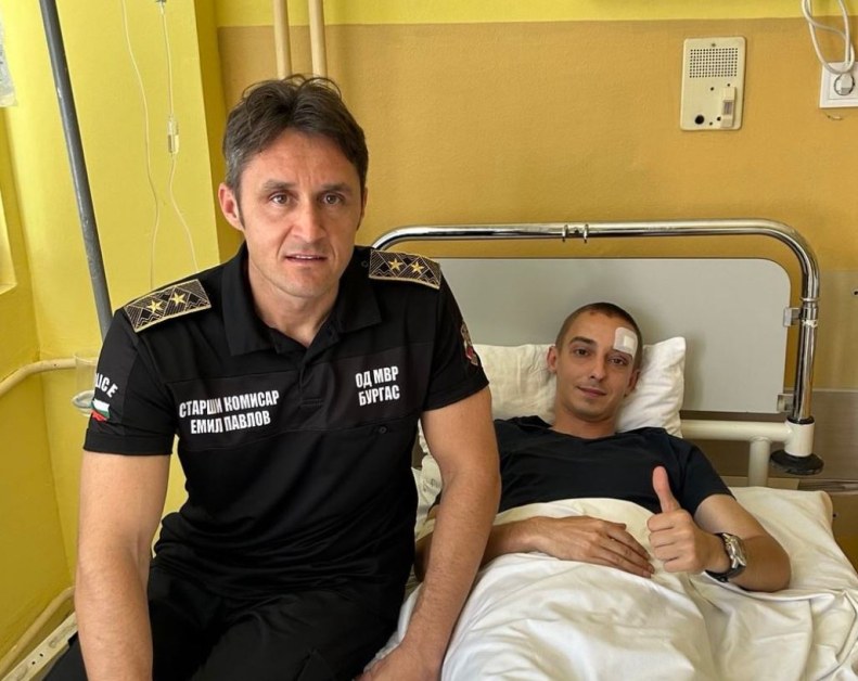 Катастрофа след гонка в Бургас, полицай пострада