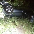 Кола е обърна на пътя Бургас - Варна, млад мъж е с опасност за живота