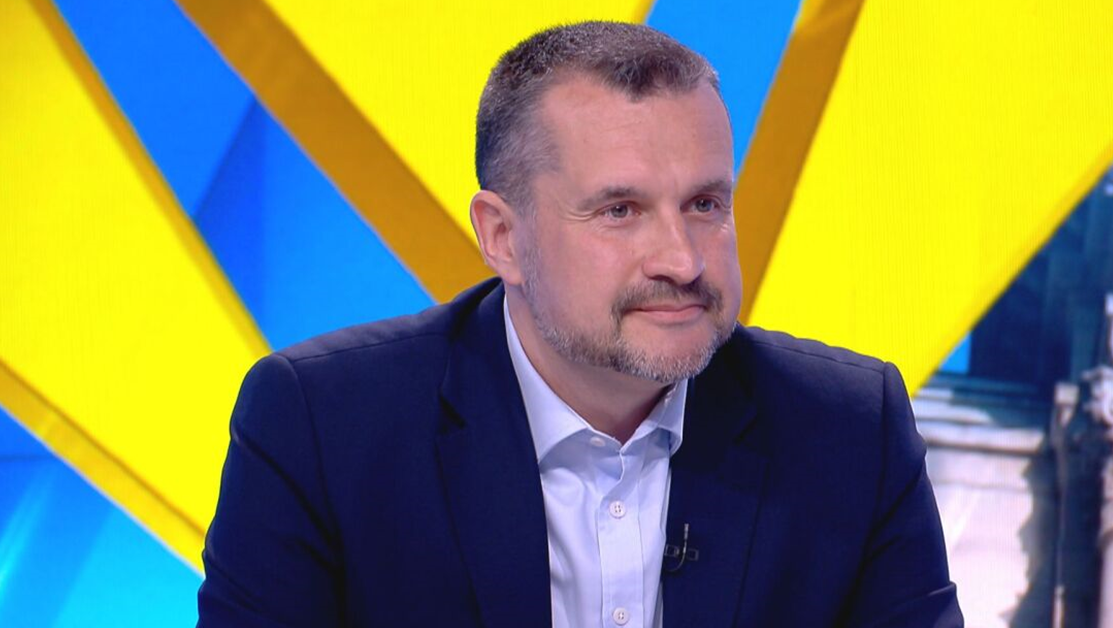 Калоян Методиев: Румен Радев иска да вземе БСП
