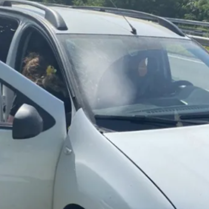 Полицията в Пазарджик засече лек автомобил на магистрала Тракия в