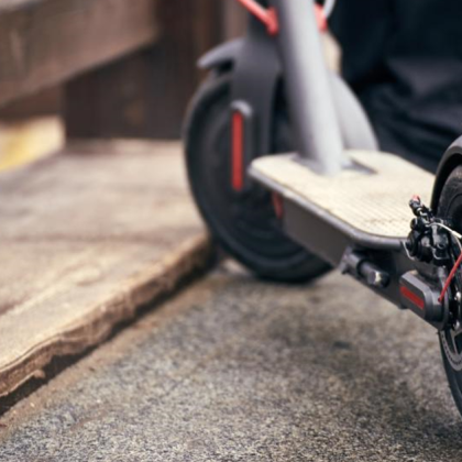 Шофьор блъсна и уби водач на тротинетка